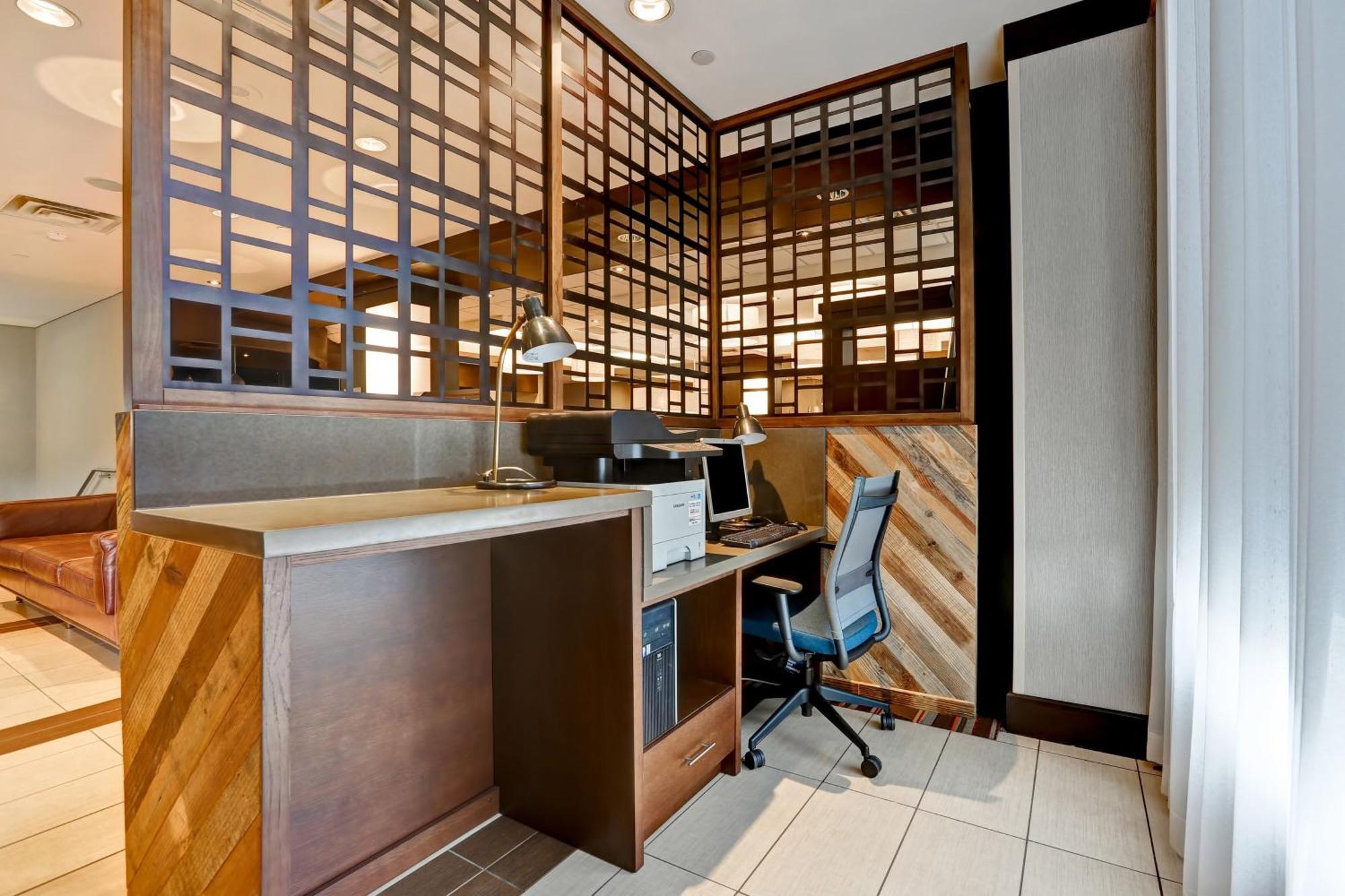 Four Points By Sheraton Toronto מיסיסאוגה מראה חיצוני תמונה