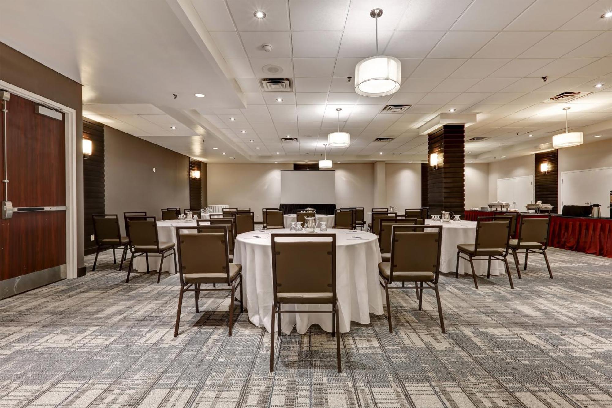 Four Points By Sheraton Toronto מיסיסאוגה מראה חיצוני תמונה