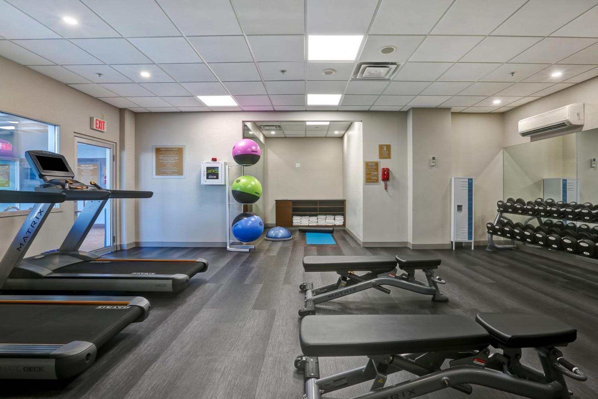 Four Points By Sheraton Toronto מיסיסאוגה מראה חיצוני תמונה