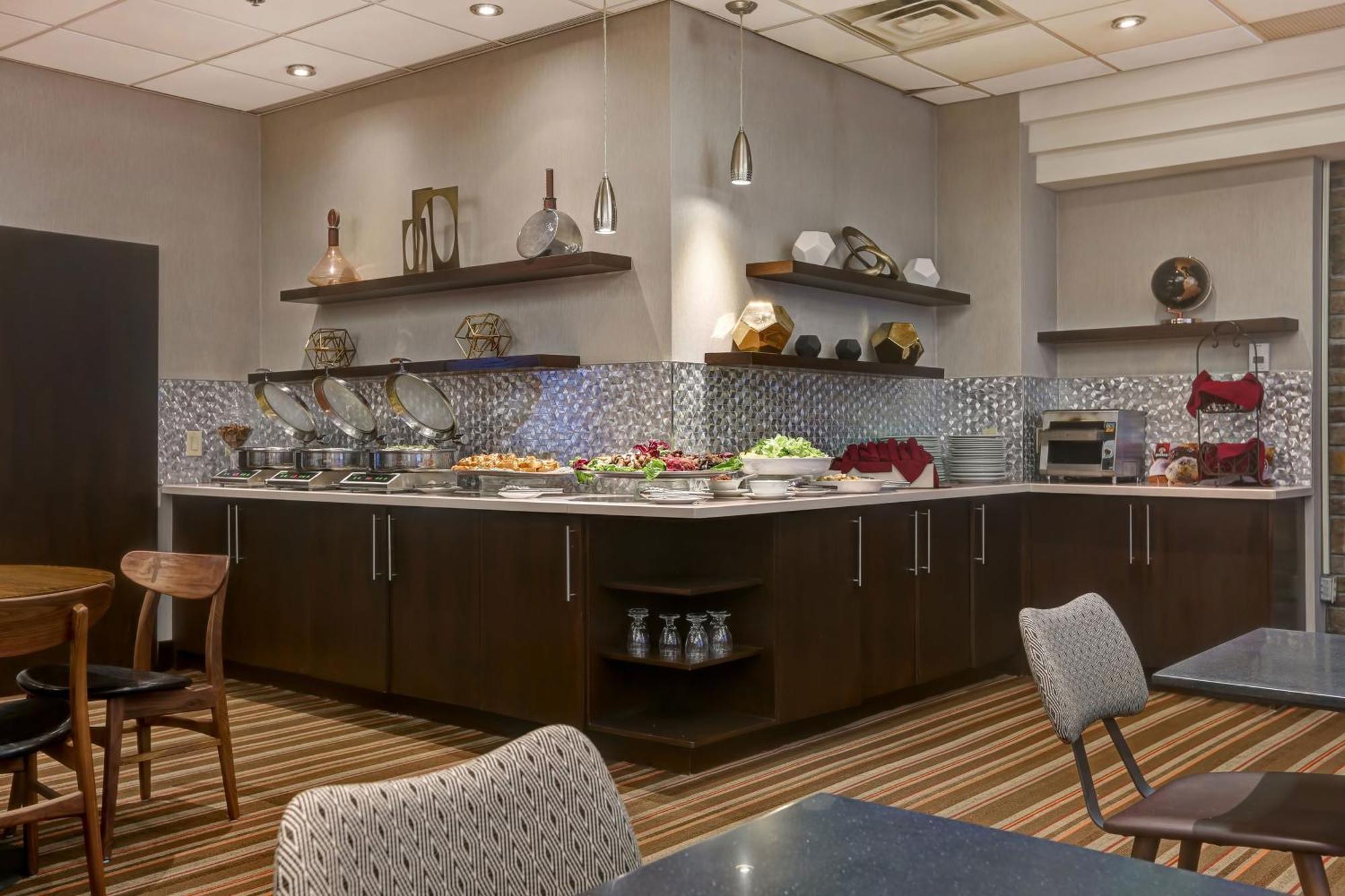 Four Points By Sheraton Toronto מיסיסאוגה מראה חיצוני תמונה